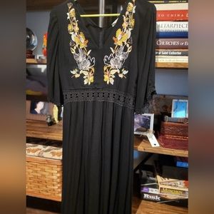 ‼️FINAL PRICE‼️EUC Anthropologie Embroidered Maxi Dress